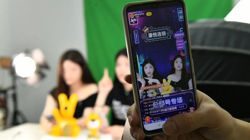老式马桶疏通器弹簧钢材质的优劣解析**